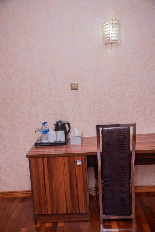 Mahogany Hotel And Suites Ibadan Bagian luar foto