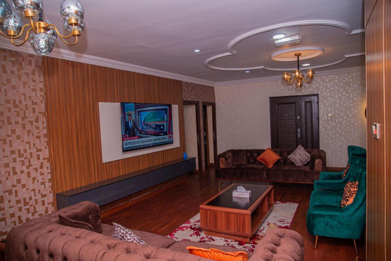 Mahogany Hotel And Suites Ibadan Bagian luar foto