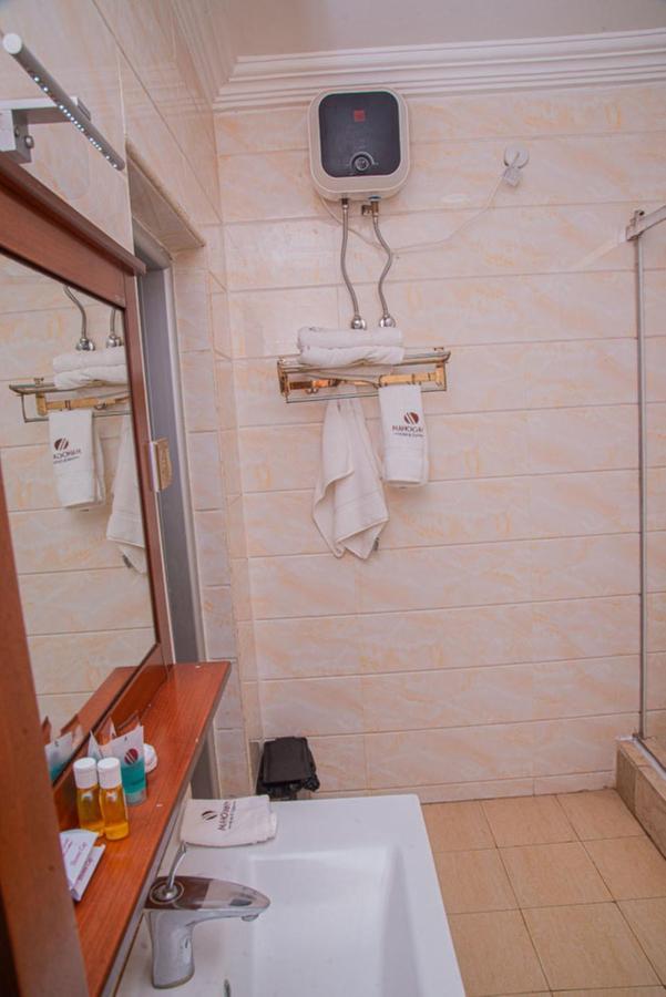 Mahogany Hotel And Suites Ibadan Bagian luar foto